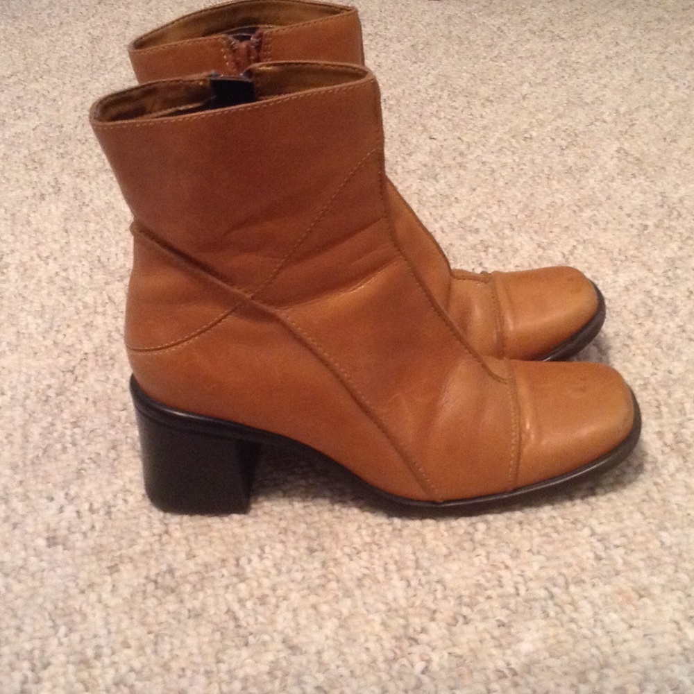 COPY - Clark's boots